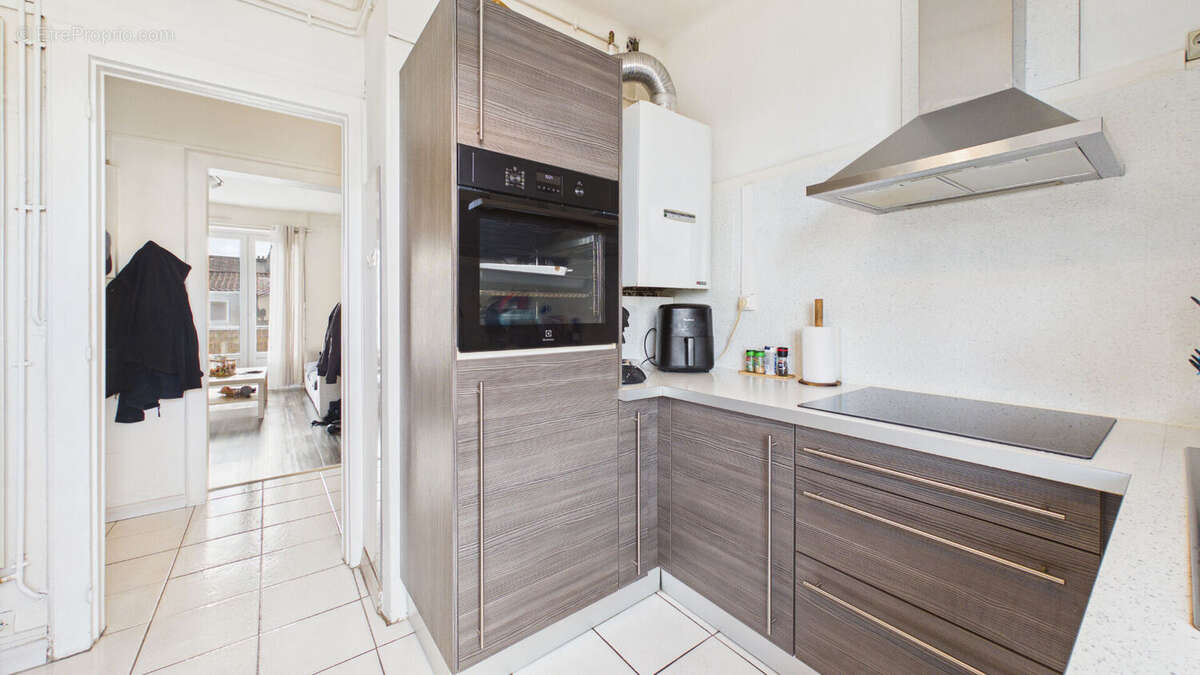 Appartement à ARS-SUR-MOSELLE