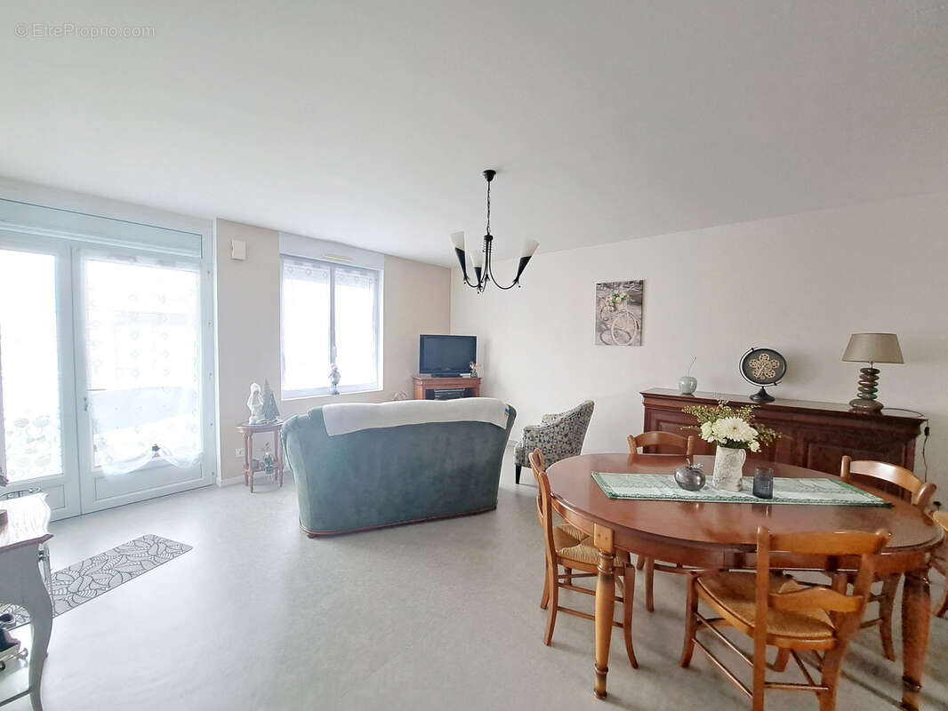 Appartement à ARMAILLE