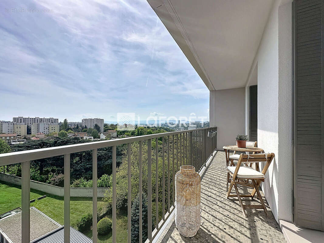 Appartement à CALUIRE-ET-CUIRE