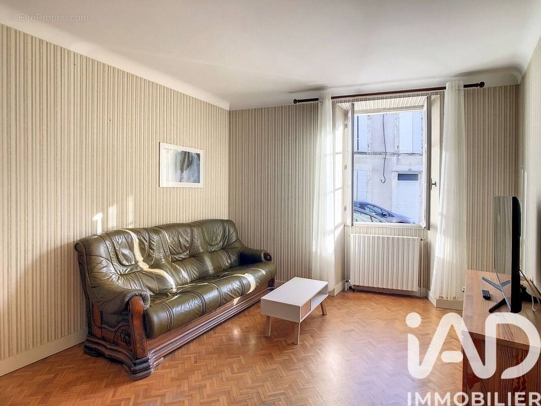 Photo 1 - Maison à ROUILLAC