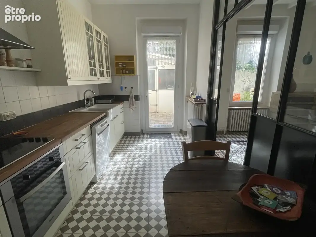 QUARTIER LAMARTINE - Maison de ruerénovée  avec terrasse et parking - photo 16