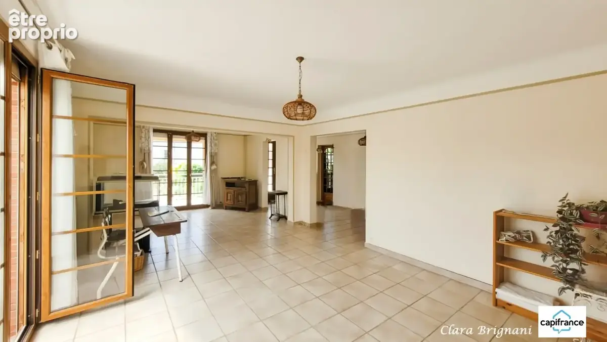 Maison à vendre - 6 pièces, 156m² à Avrainville - sous-sol total et terrain arboré de 1 555 m² - photo 4