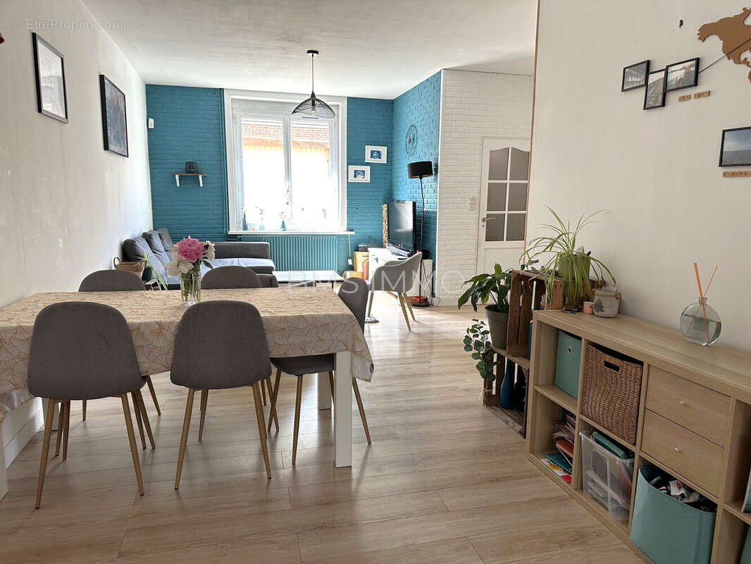 Maison à FRETIN