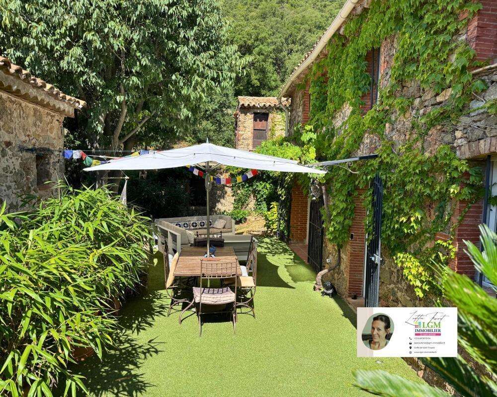 Maison à PLAN-DE-LA-TOUR