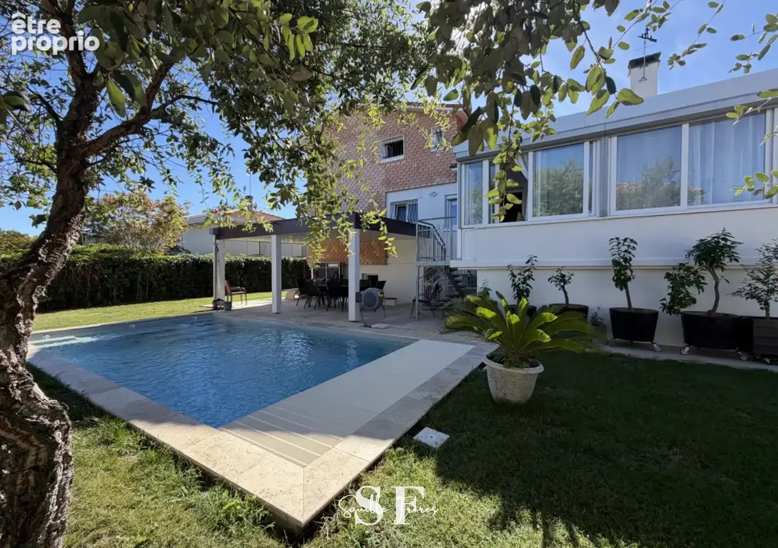 Le passage - belle villa de standing renovee - garage et jardin. - photo 2