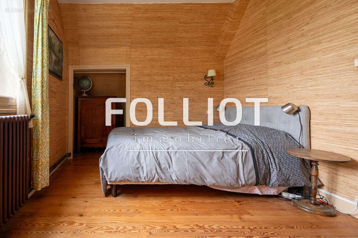 Maison à LA HAYE-DU-PUITS