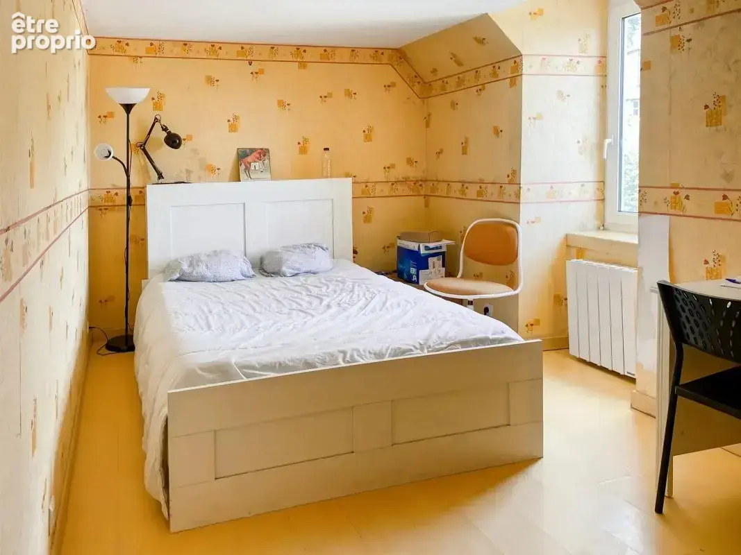 Près de Brest : maison 193 m² avec studio, idéal investisseurs - photo 10