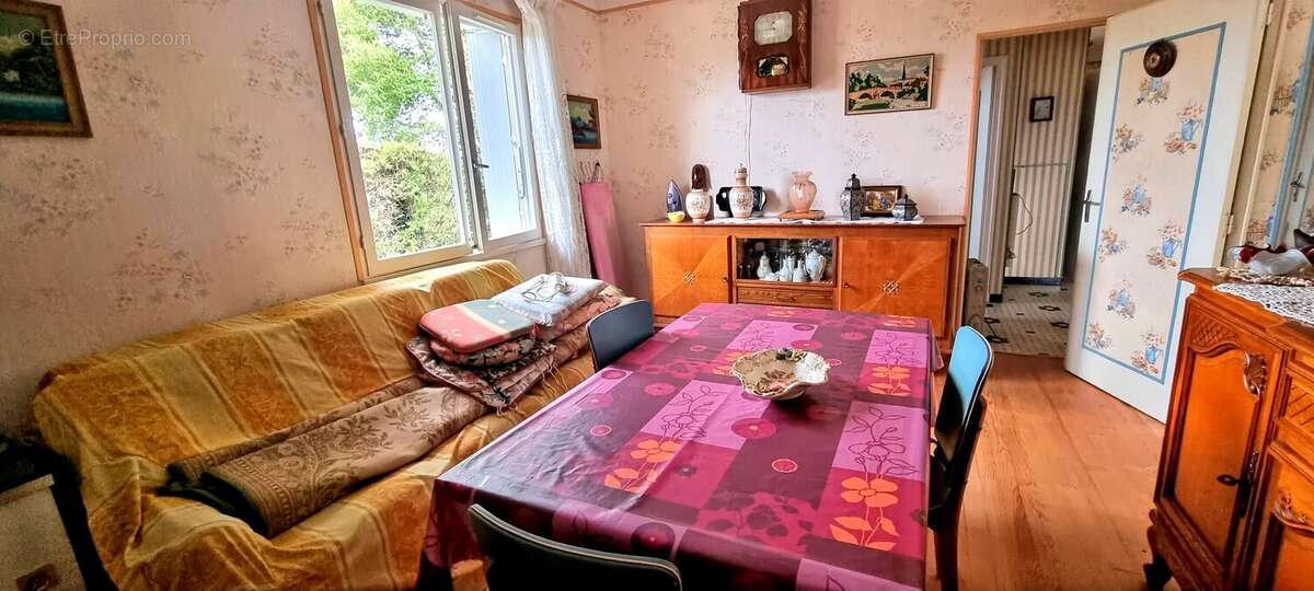 Maison à LAMONZIE-SAINT-MARTIN