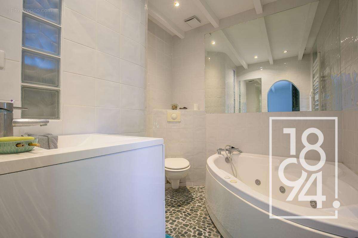 Maison à MARSEILLE-9E