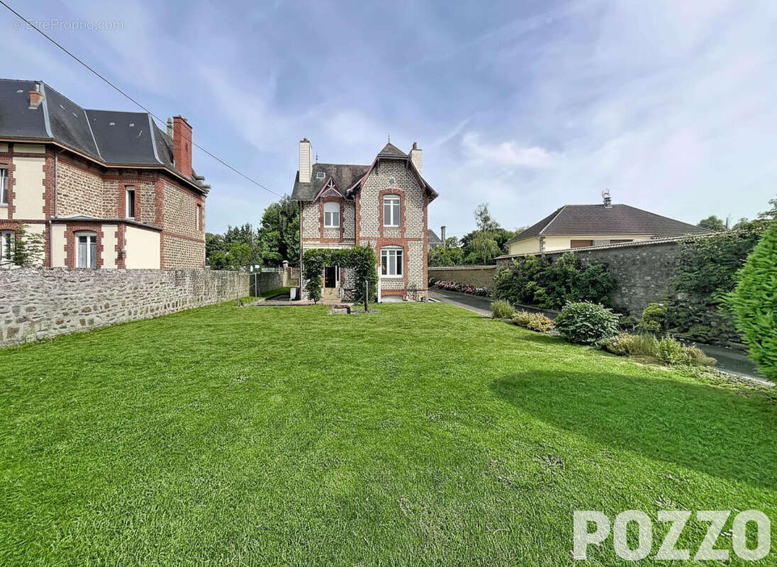 A vendre, maison bourgeoise de 3 pieces à vire normandie (14500) - photo 10