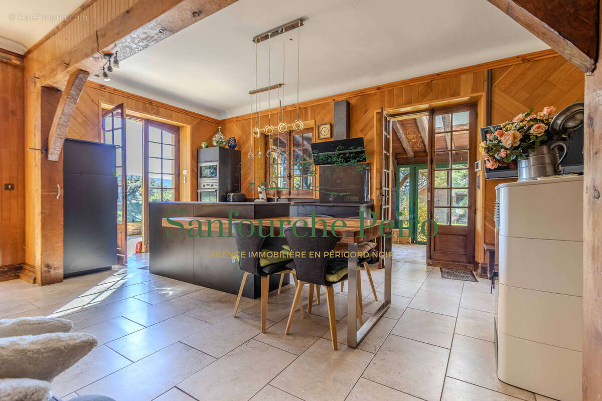 Maison à SARLAT-LA-CANEDA