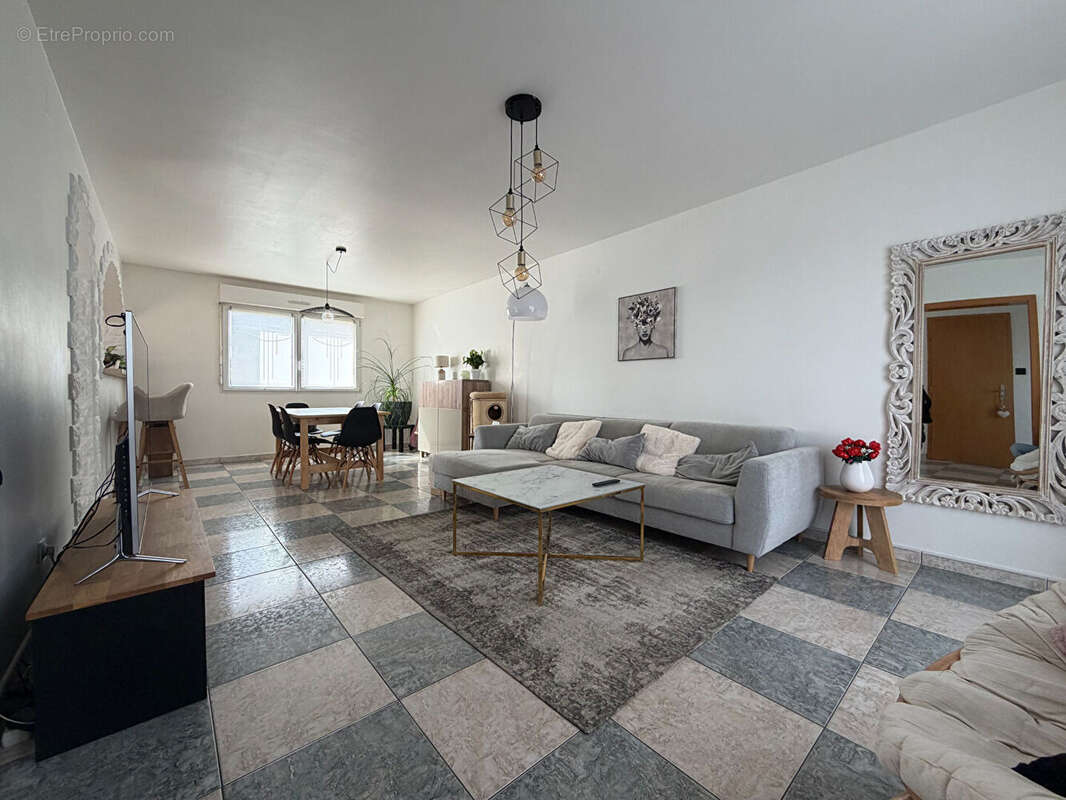 Maison à SOULTZ-HAUT-RHIN