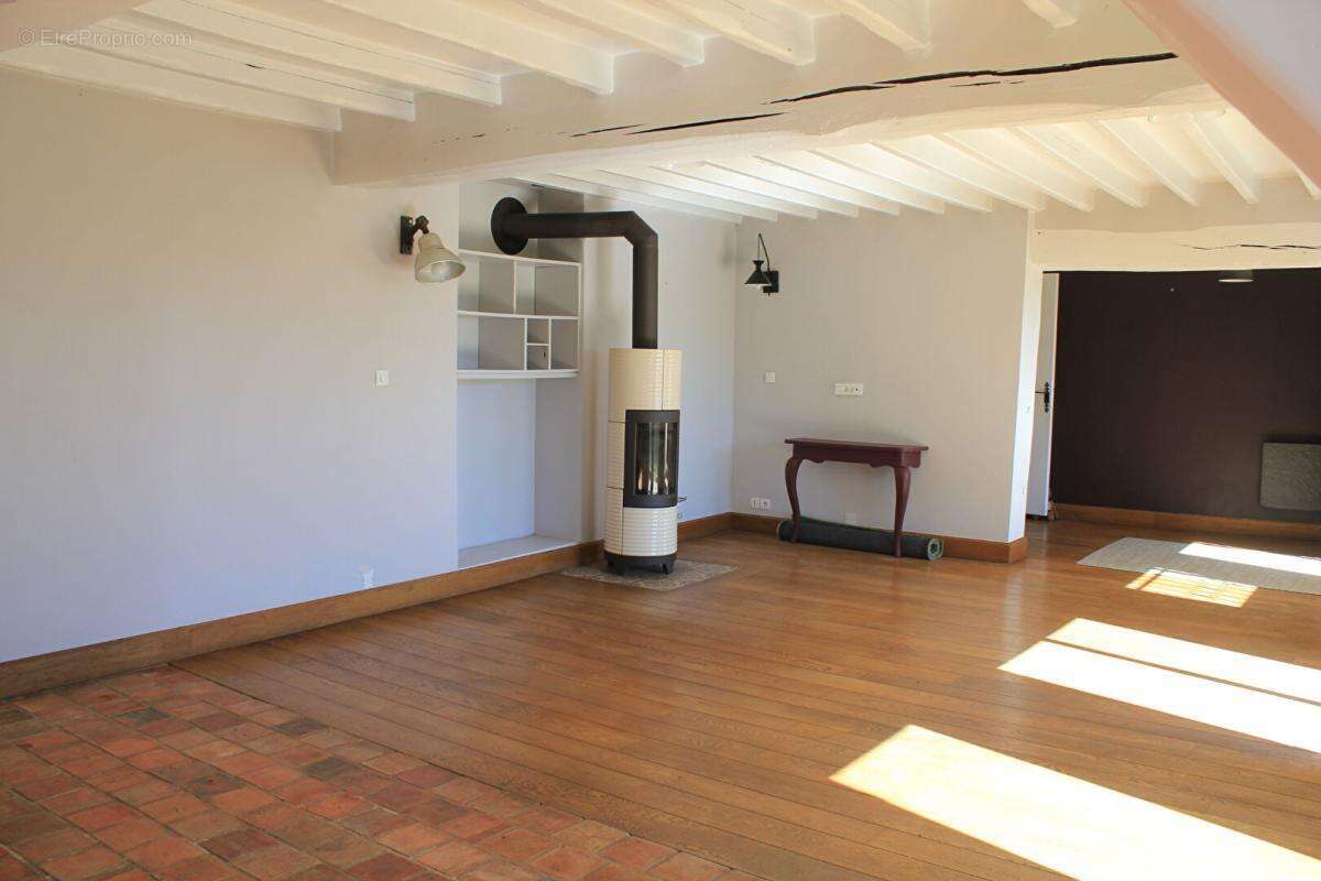 Maison à CERNAY-LA-VILLE