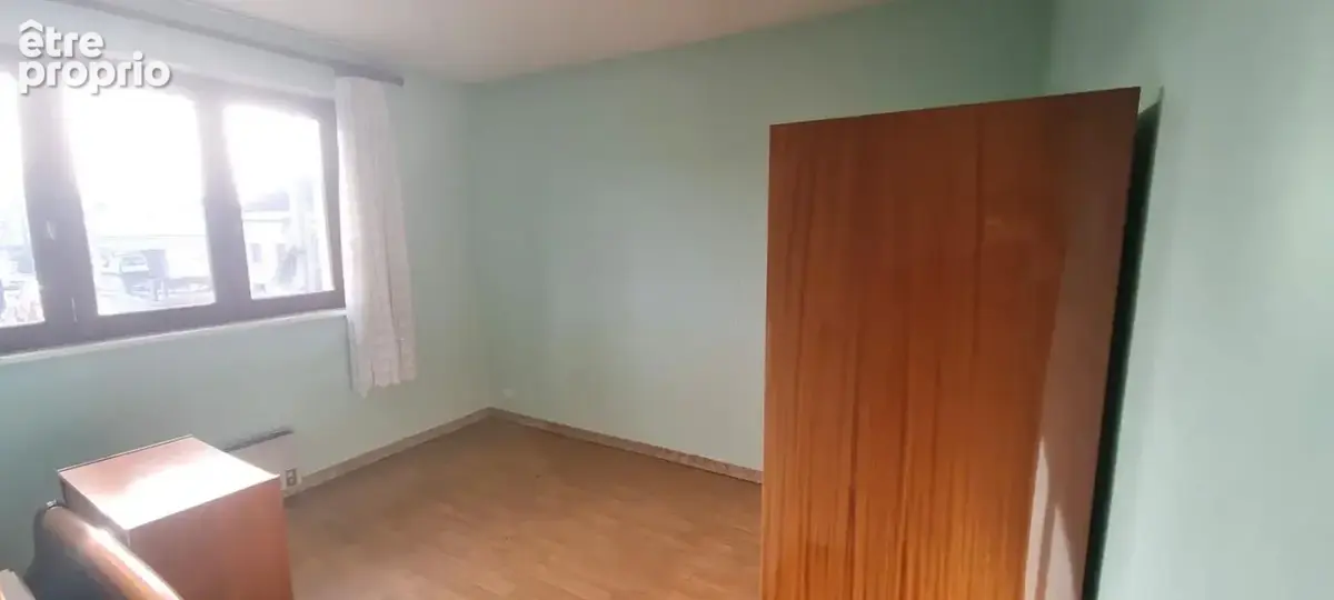 Beau potentiel pour cette maison a raffaichir - 3 chambres - photo 7
