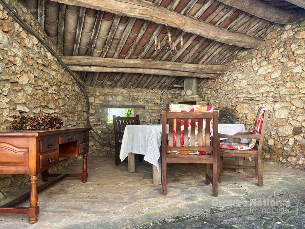 Maison à GOUDARGUES