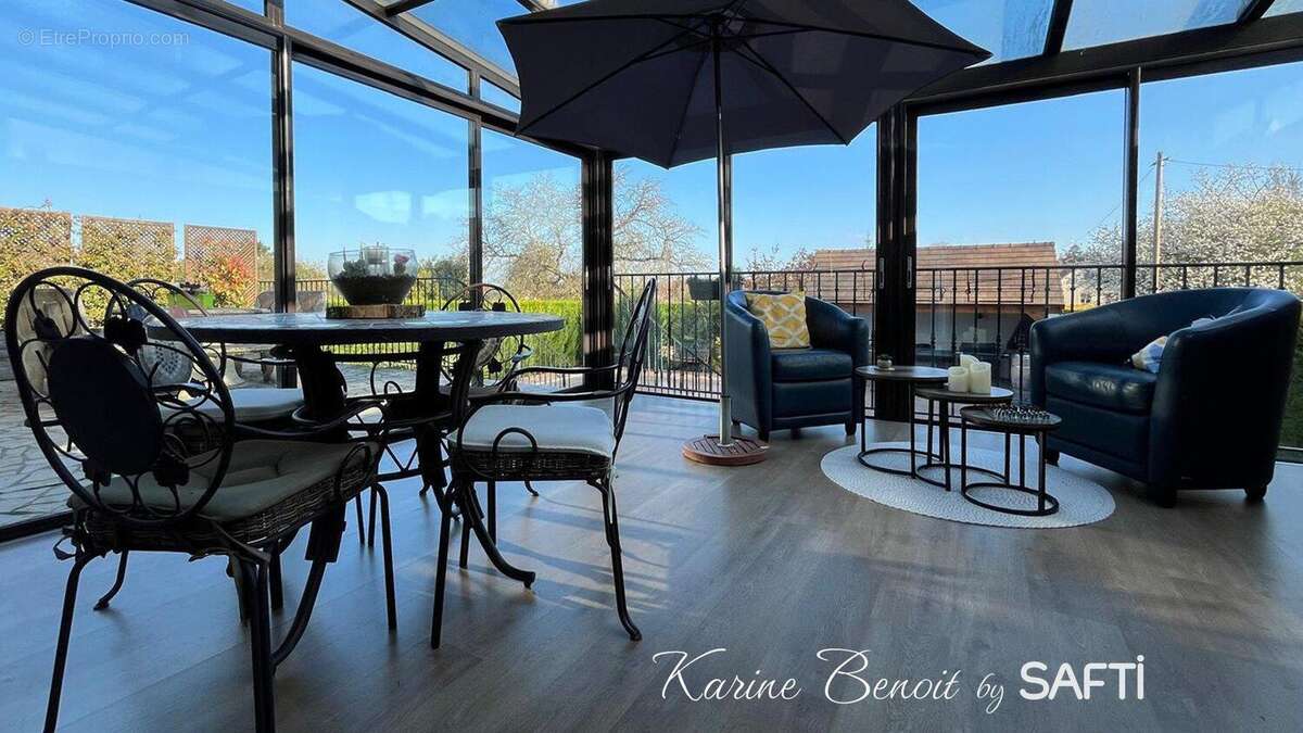 Photo 8 - Maison à SAINTRY-SUR-SEINE