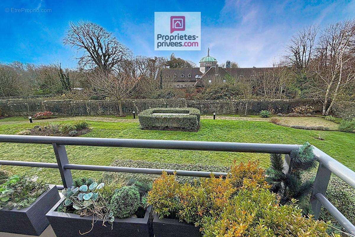 Appartement à SAINT-MARTIN-BOULOGNE