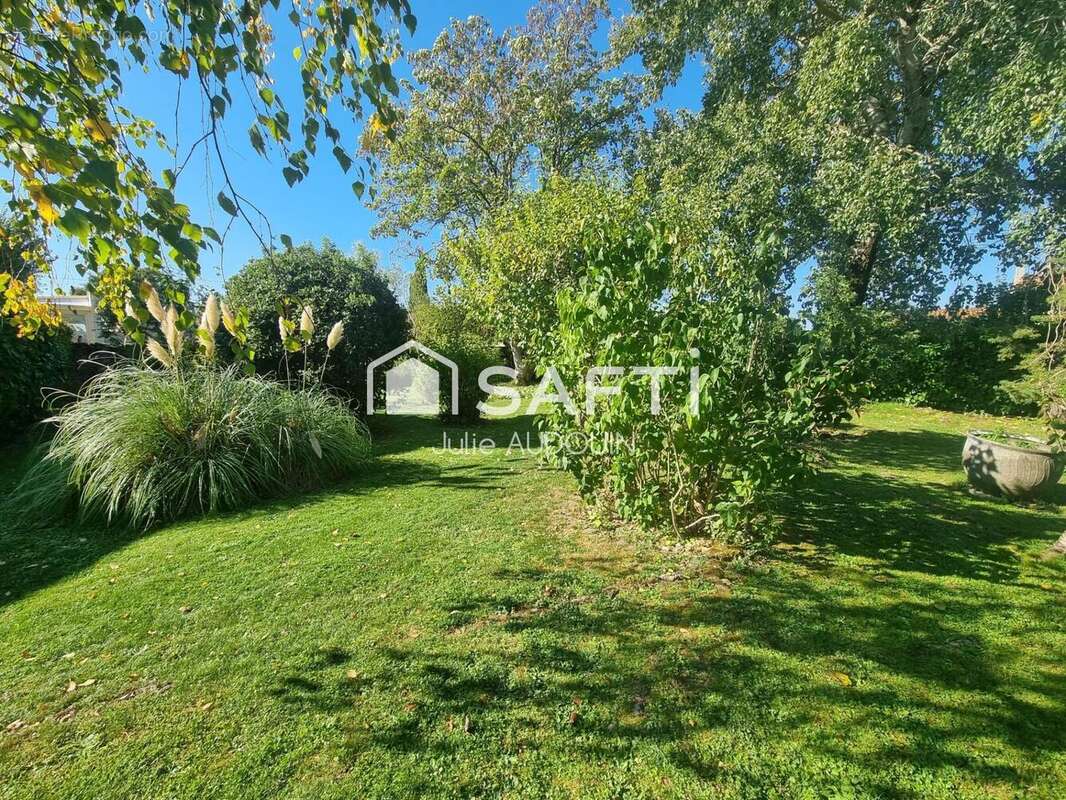 Photo 3 - Maison à BAZAUGES