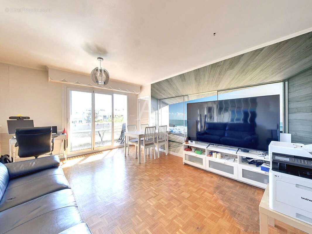 Appartement à LE PERREUX-SUR-MARNE