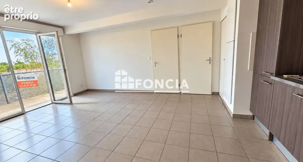 Cenon – t2 avec grande terrasse et parking - photo 3