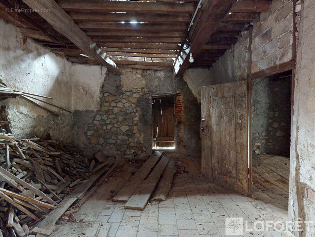 Maison Les Ardillats 5 pièce(s) 130 m2 - photo 8