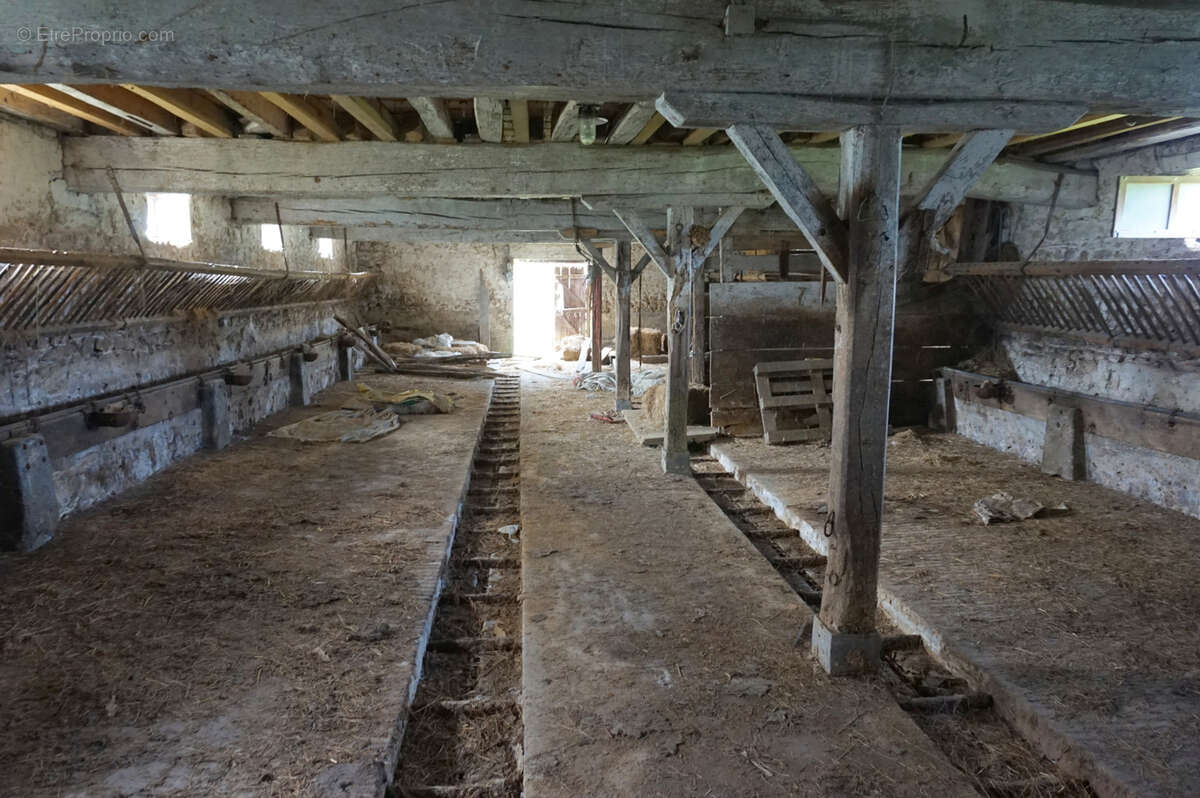 Maison à FLETY