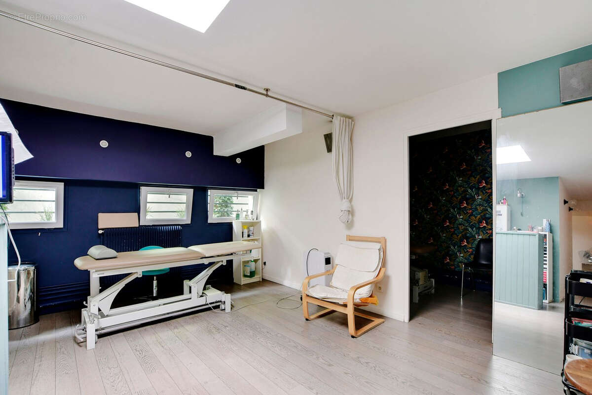 Appartement à PARIS-20E