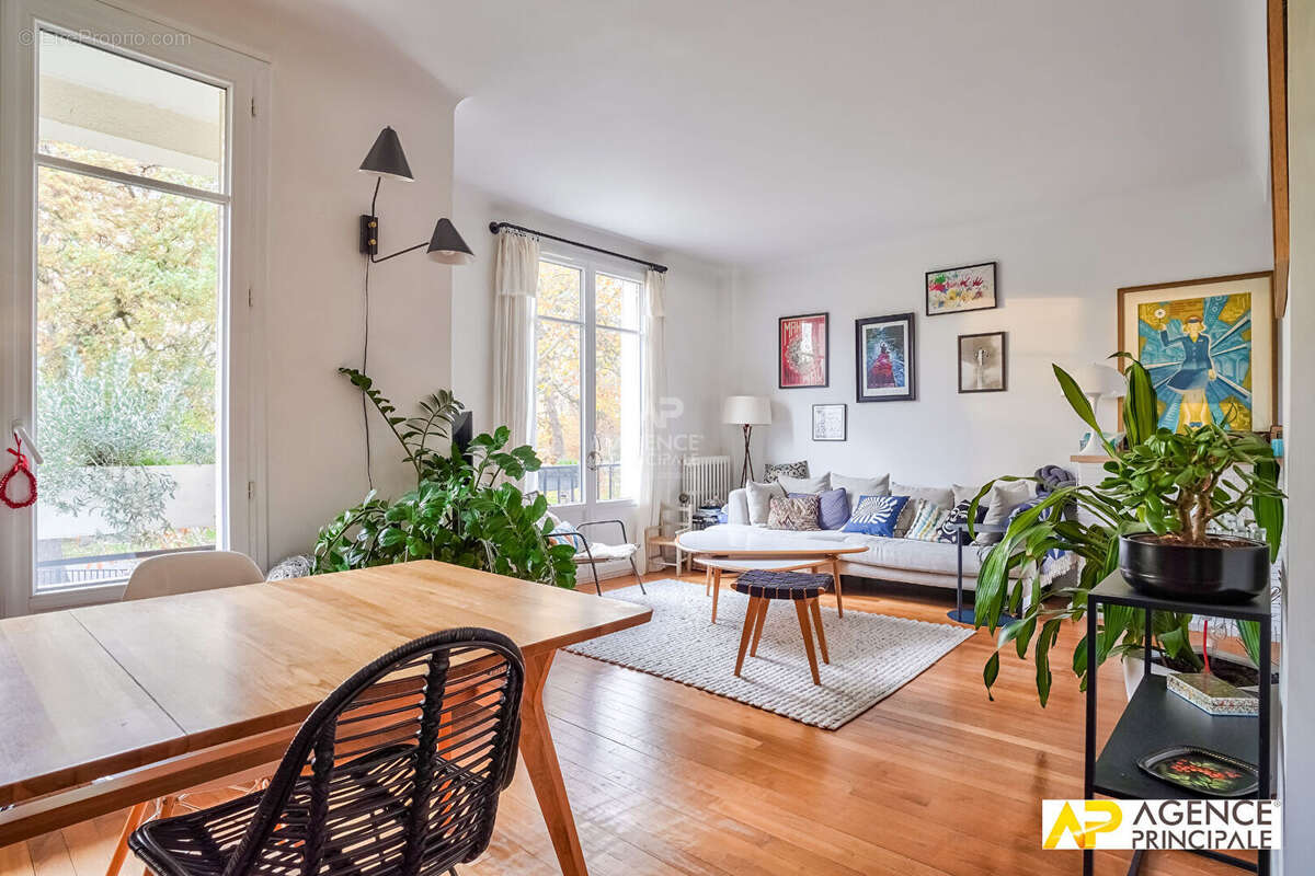 Appartement à MAISONS-LAFFITTE