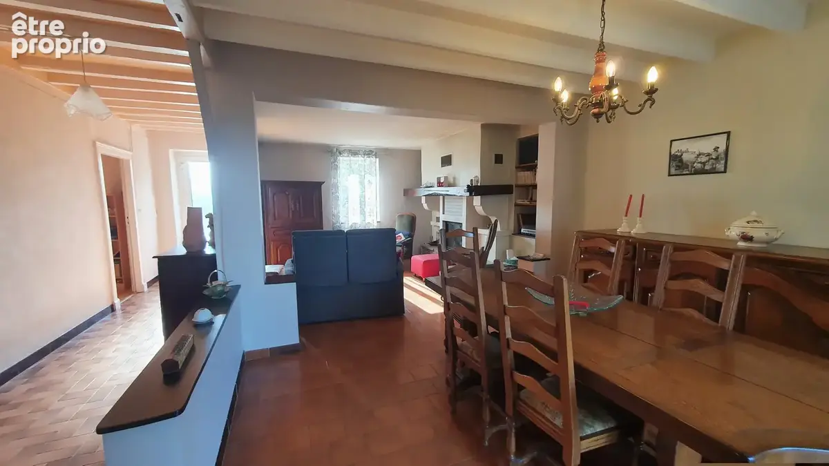 En vente à Hagetmau : maison avec 7 pièces - photo 5