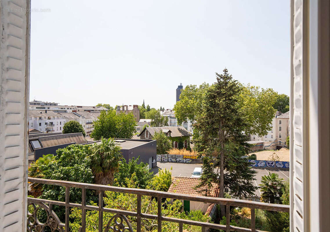 A vendre nantes quarier saint-clement/erdre charmant type 3 en duplex avec jardin privatif - photo 8