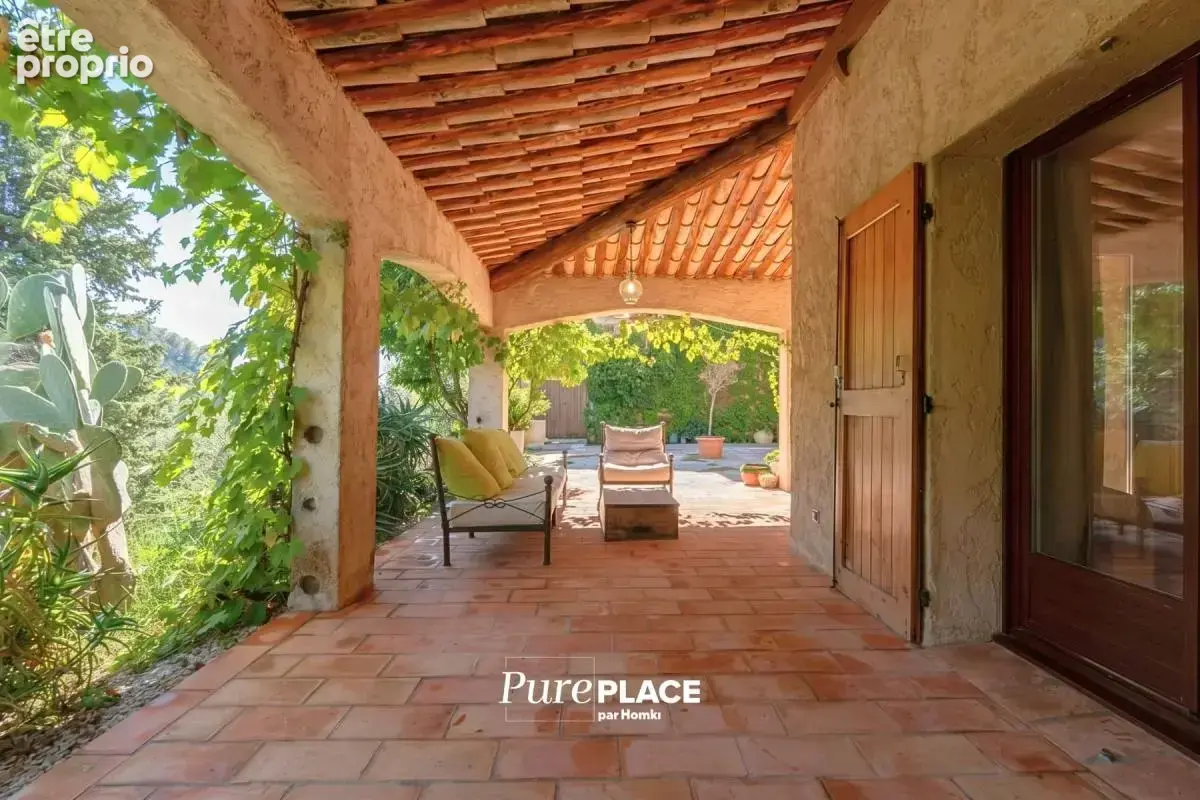Appartement T3 de 119 m² à Saint-Paul-de-Vence 06570, Route des Serres - photo 9