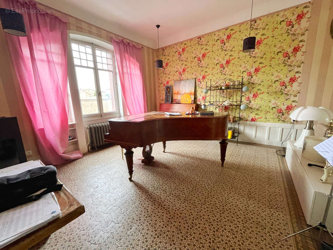 Maison à VILLEFRANCHE-SUR-SAONE