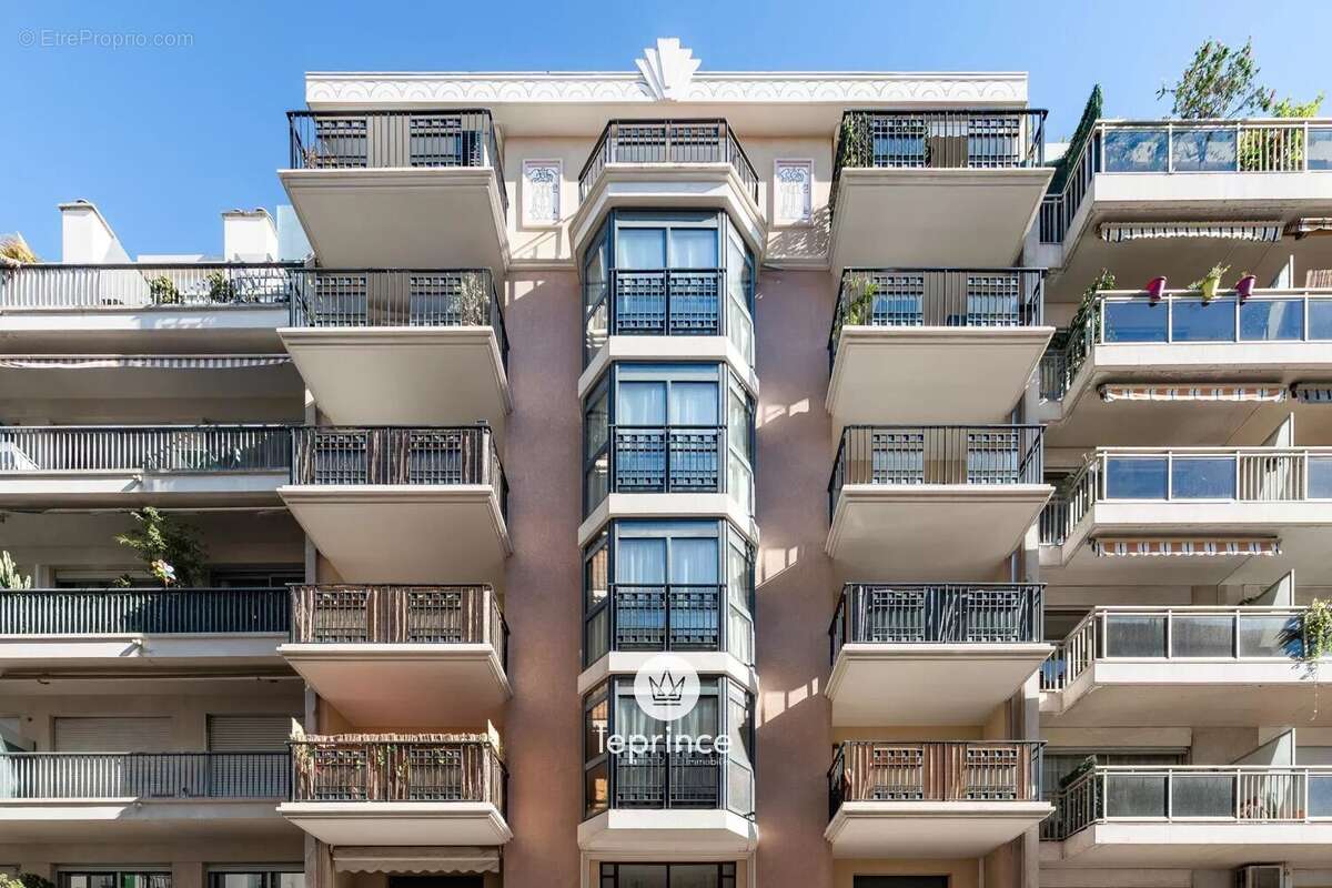 Appartement à NICE