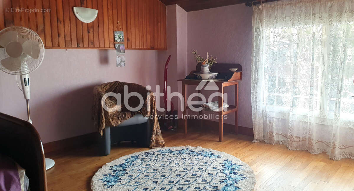 Maison à ROUMAZIERES-LOUBERT