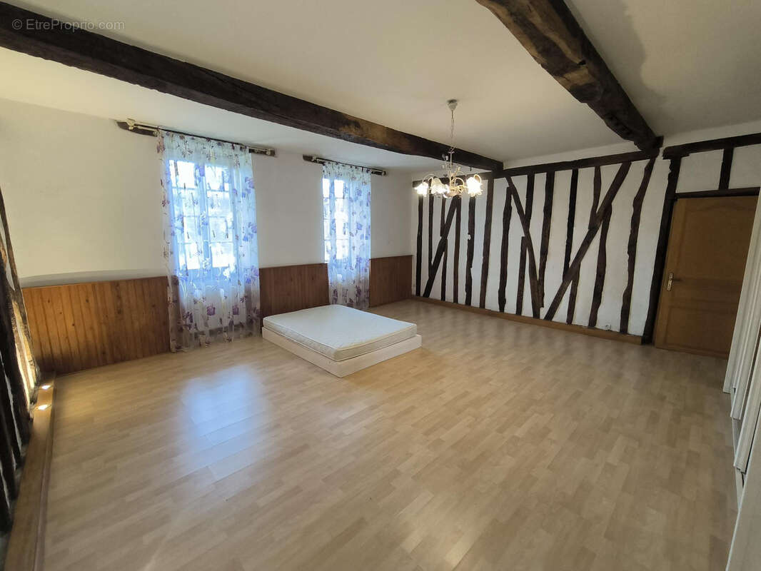 Maison à L&#039;ISLE-EN-DODON