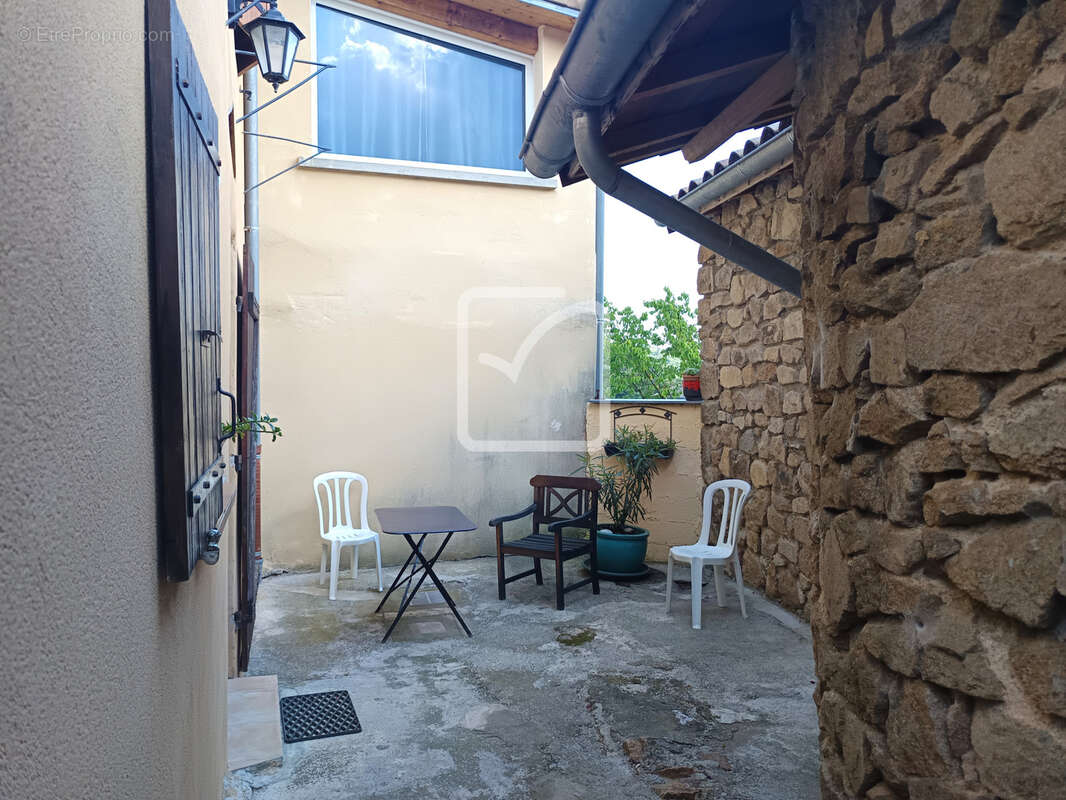 Maison à CHIROLS