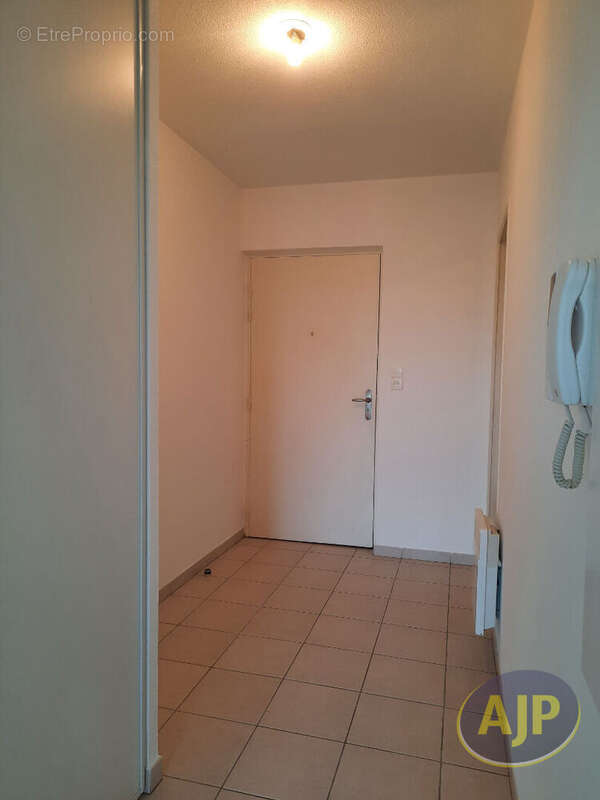 Appartement à PONS