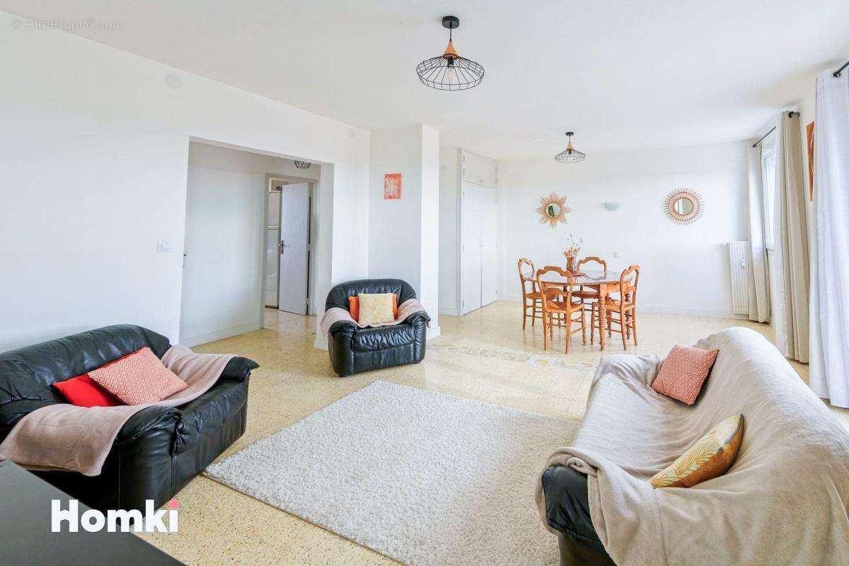 Appartement à NIMES