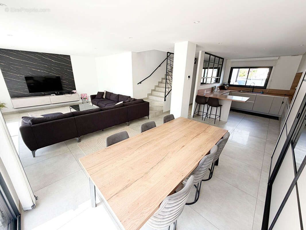 Maison à CLERMONT-FERRAND