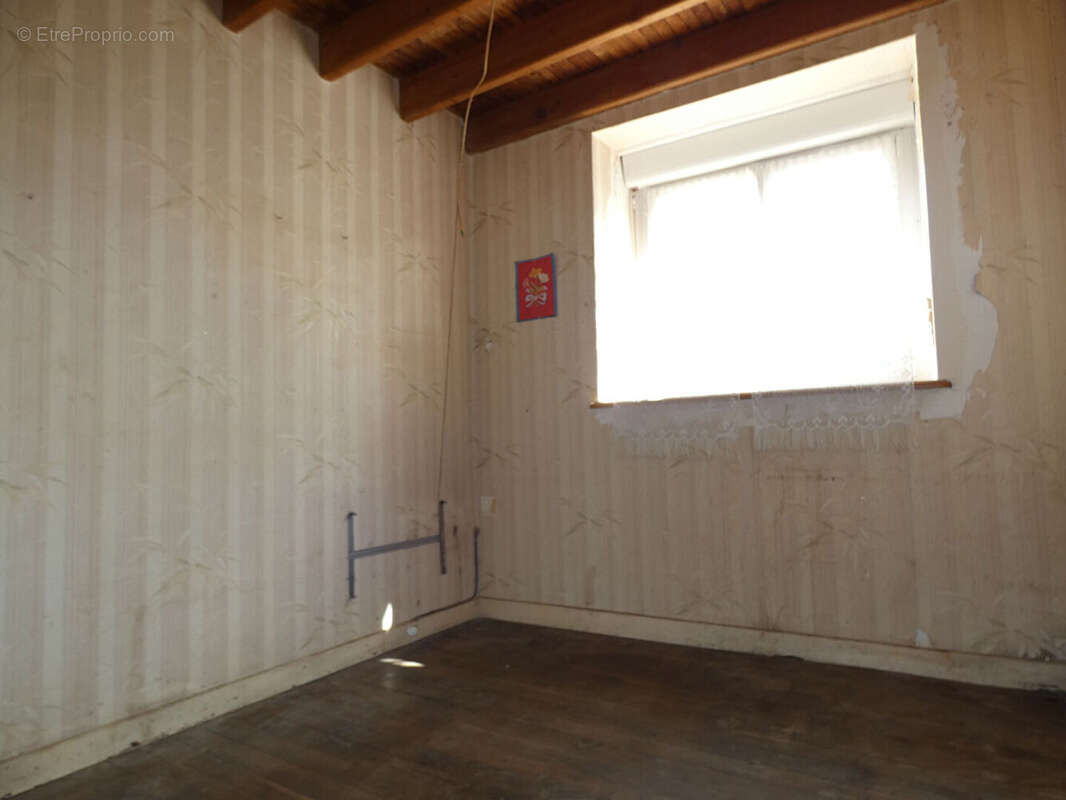 Maison à LES LOGES-MARCHIS