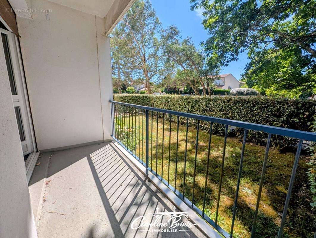 Appartement au calme - merignac capeyron - t3  de 72 m2 - photo 6