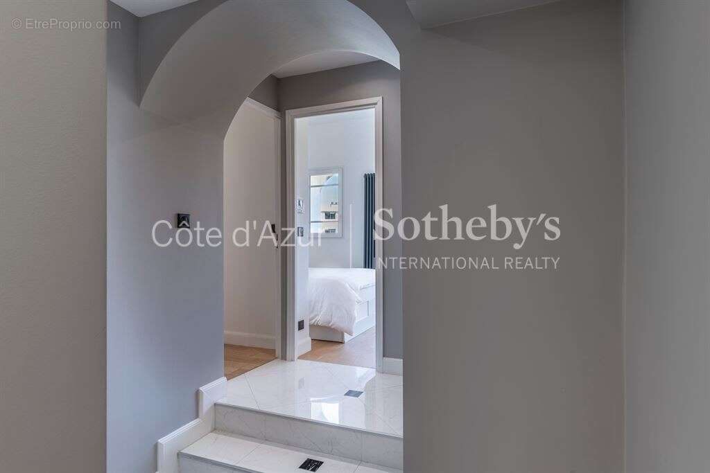 Nice Baumettes appartement Belle Époque avec terrasse et garage - photo 16