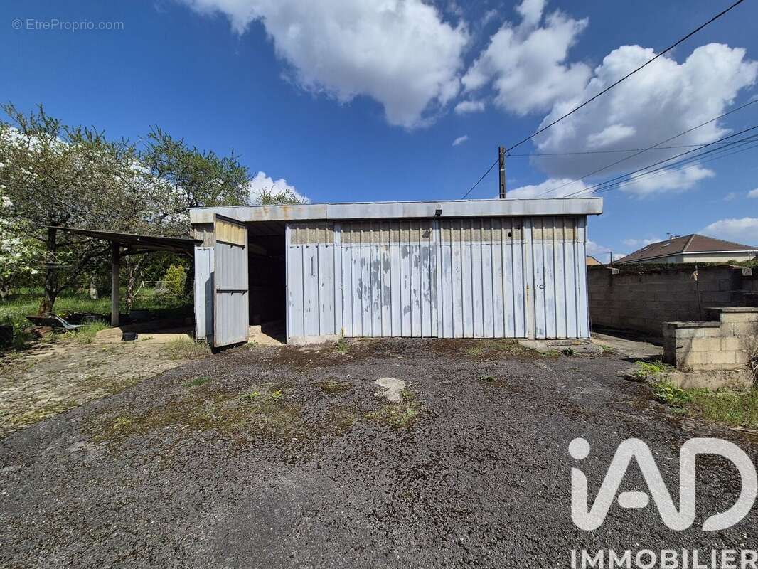 Photo 2 - Maison à FLOING