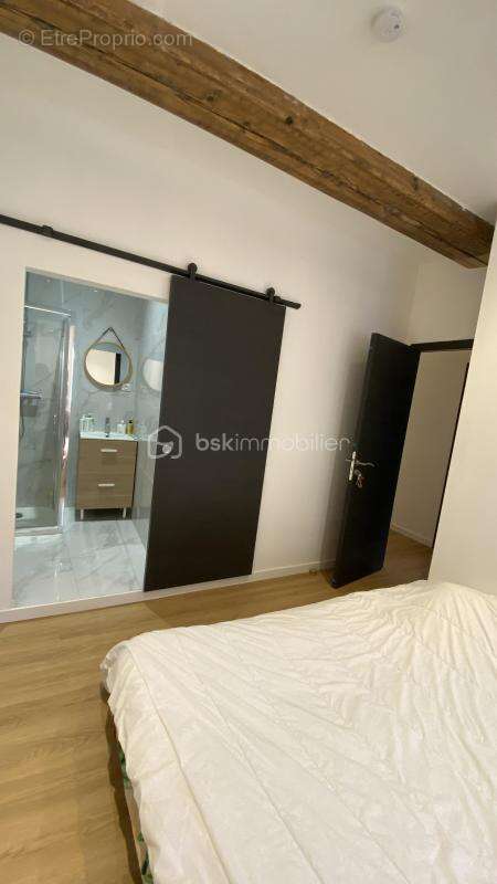 Appartement à GREZIEU-LA-VARENNE