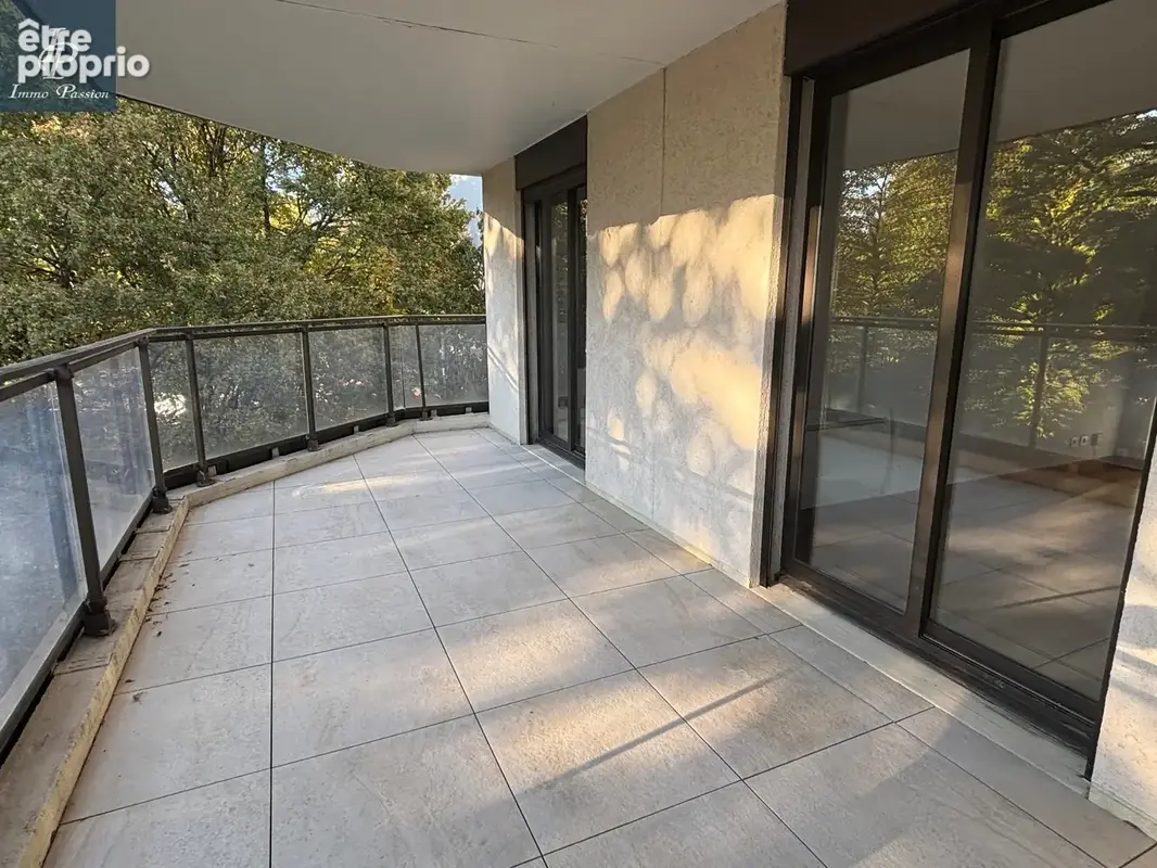 A VENDRE DIJON Cours du Général de Gaulle, bel appartement de 105 m2 avec terrasse - photo 3