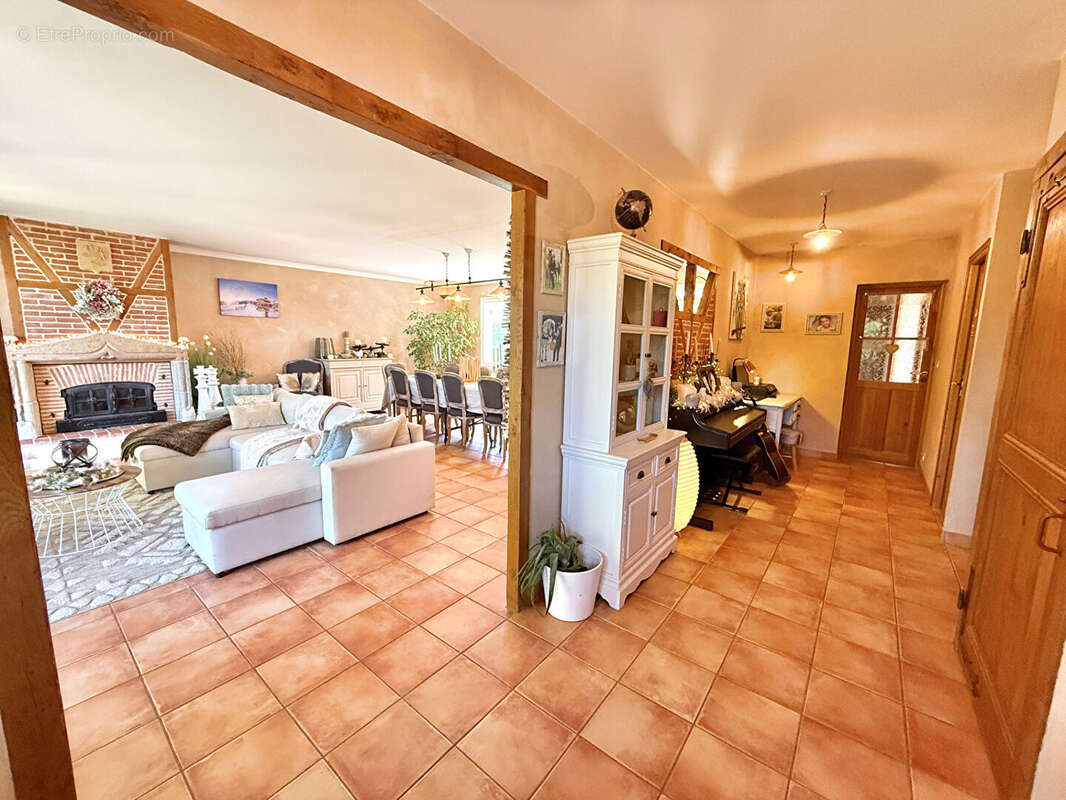 Maison à SAINT-DIDIER-SUR-CHALARONNE