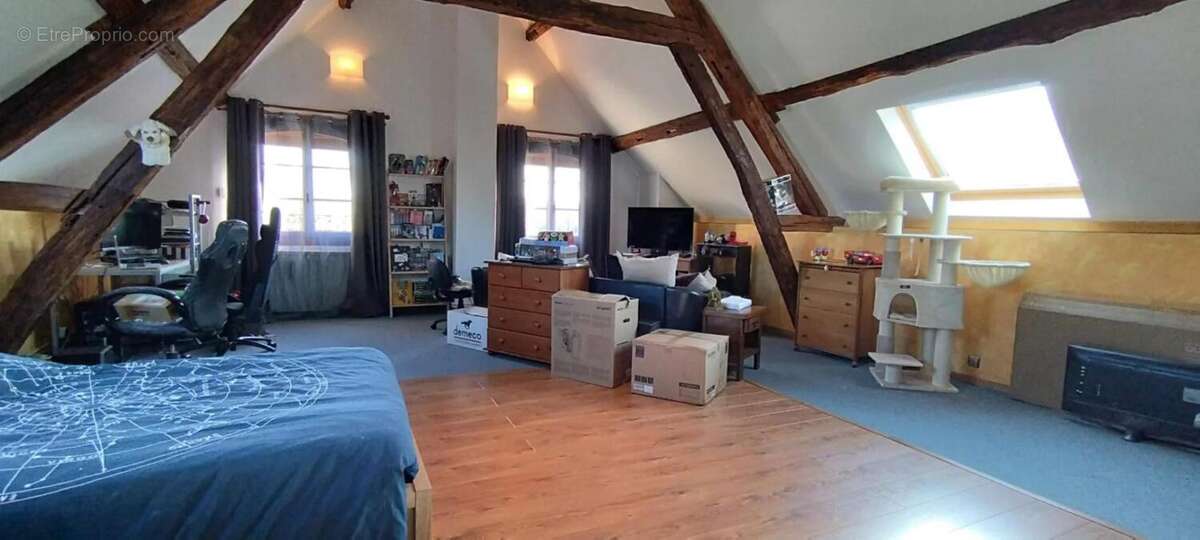 Maison à CHAUMONT-EN-VEXIN