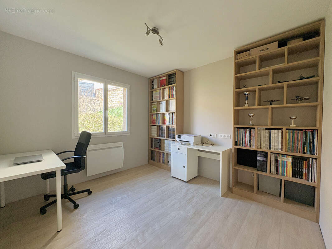 Maison à LE PERREON