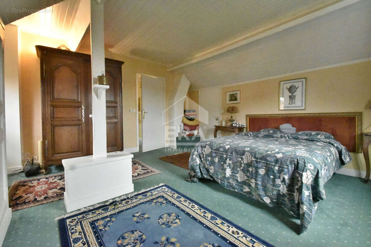 Maison à LE TREMBLAY-SUR-MAULDRE