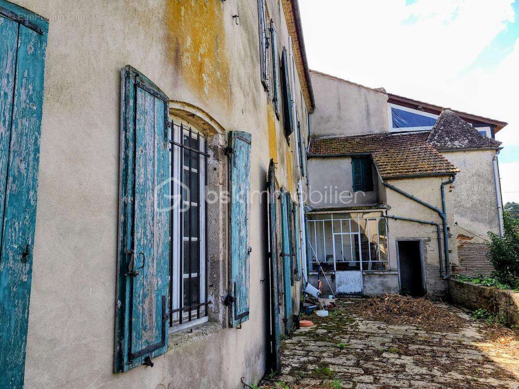 Maison à LE MAS-D'AGENAIS